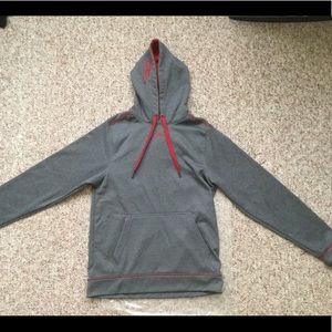 Men’s Under Armour fleece hoodie sweatshirt